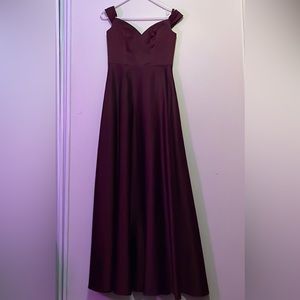 Bridesmaid dress burgundy